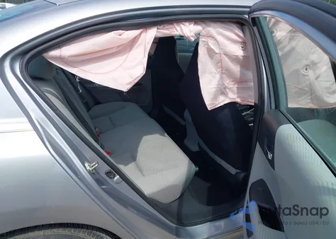 2016 Honda Accord Lx z USA, uszkodzony, nr VIN 1HGCR2F40GA143495